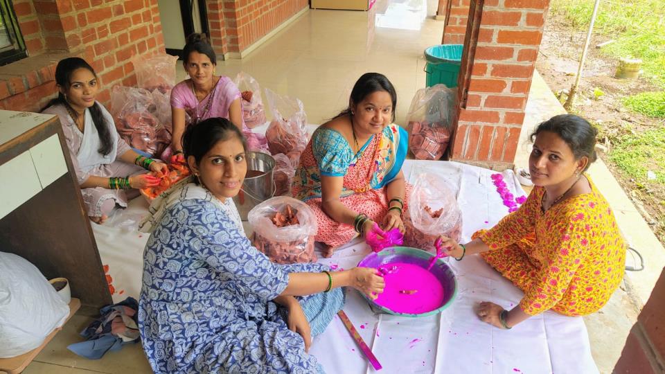 You are currently viewing This Diwali, Light Up a Life with the Gift of Education 